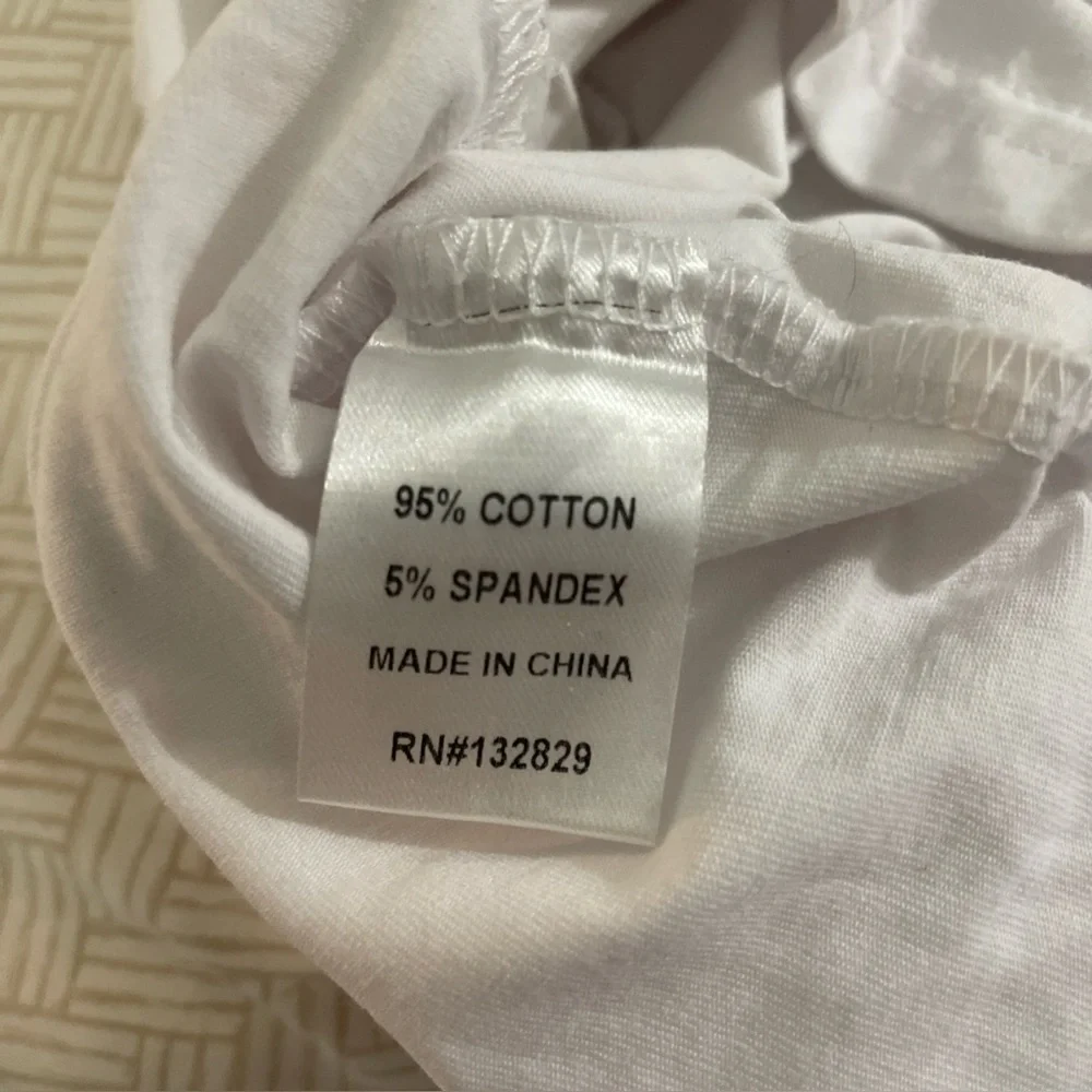 Superdown White “Spicy” Graphic Tank Top Chili Pepper Print Size Medium - Picture 5 of 5